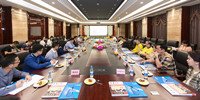 印尼西加里曼丹省黃漢山副省長一行蒞臨寶鷹集團  圍繞西加城市建設(shè)開發(fā)事宜交流合作意見